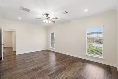 8227 Shady Grove, Baytown, TX 77523 - Photo 21