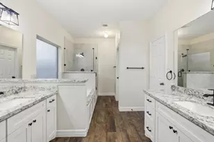 8227 Shady Grove, Baytown, TX 77523 - Photo 23