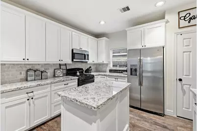 8227 Shady Grove, Baytown, TX 77523 - Photo 13