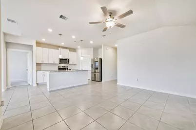 10406 Hermann Trace, Texas City, TX 77591 - Photo 5