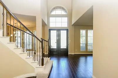 3923 Birch Vale Lane, Sugar Land, TX 77479 - Photo 3