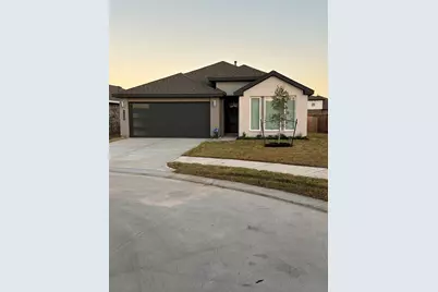 7315 Lakeway Bluff Lane, Richmond, TX 77407 - Photo 1