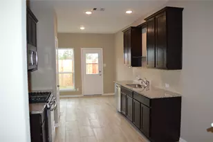 3230 Harmony Creek Ln, Spring, TX 77386 - Photo 3