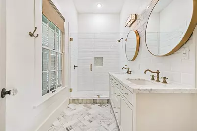 1127 Avenue M, Galveston, TX 77550 - Photo 23