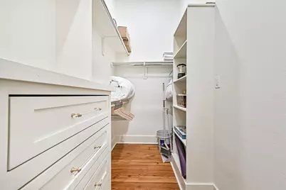 1127 Avenue M, Galveston, TX 77550 - Photo 25