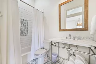 1127 Avenue M, Galveston, TX 77550 - Photo 29