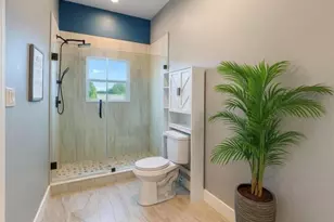 506 Jenni Ln, Dickinson, TX 77539 - Photo 5