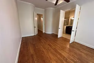 6353 Richmond Ave, Houston, TX 77057 - Photo 9