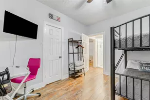 917 Avenue K, Galveston, TX 77550 - Photo 21