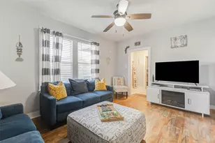 917 Avenue K, Galveston, TX 77550 - Photo 13