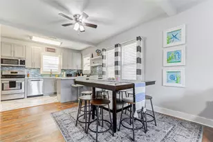 917 Avenue K, Galveston, TX 77550 - Photo 11