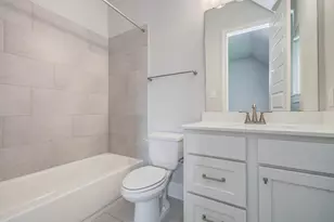 28518 Jade Springs Ln, Fulshear, TX 77441 - Photo 23