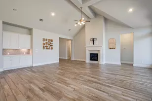 28518 Jade Springs Ln, Fulshear, TX 77441 - Photo 25