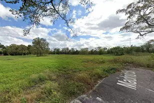 6911 Madrid St, Houston, TX 77021 - Photo 1