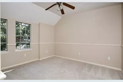 26 Southfork Pines Place, The Woodlands, TX 77381 - Photo 19