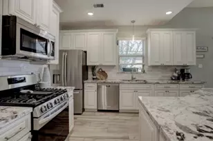 26214 Christen Canyon Ln, Richmond, TX 77406 - Photo 15