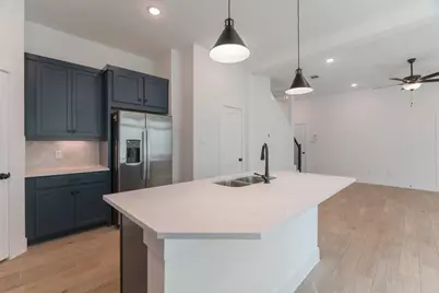 140 Red Cascade Court, Willis, TX 77318 - Photo 7