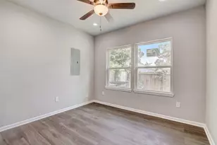 5338 Rapido Rd, Houston, TX 77033 - Photo 7