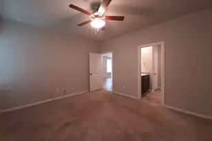 919 Redinger Ridge Dr, Houston, TX 77336 - Photo 11