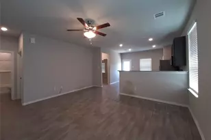 919 Redinger Ridge Dr, Houston, TX 77336 - Photo 5