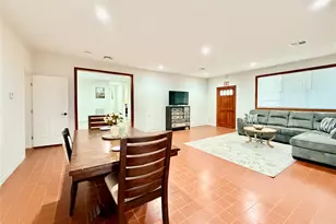 3709 Beaumont, Liberty, TX 77575 - Photo 9