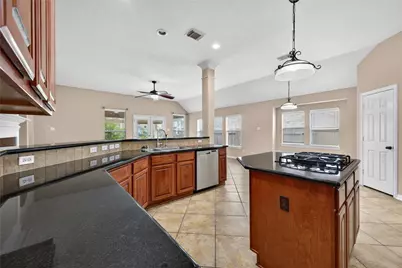 14326 Manorbier Lane, Sugar Land, TX 77498 - Photo 9