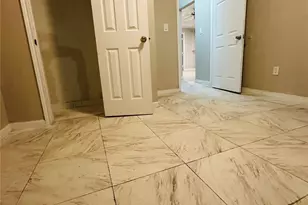 4410 Galesburg St, Houston, TX 77051 - Photo 5