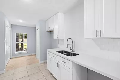 2506 River Ridge, Conroe, TX 77385 - Photo 11