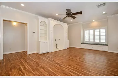 7626 E Jordan Cove, Houston, TX 77055 - Photo 11