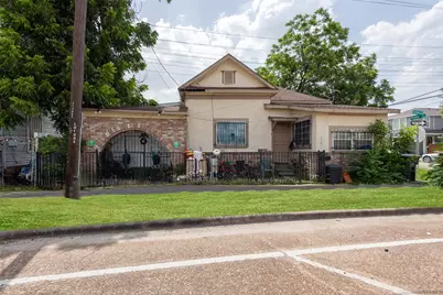 2609 Elysian Street, Houston, TX 77009 - Photo 1