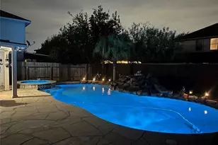 1315 Chalk Rock Dr, Houston, TX 77067 - Photo 5