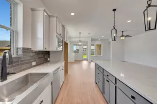12346 Sweet Gum Dr, Mont Belvieu, TX 77523 - Photo 23