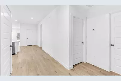 3911 Dodington Ash Drive, Fulshear, TX 77441 - Photo 3