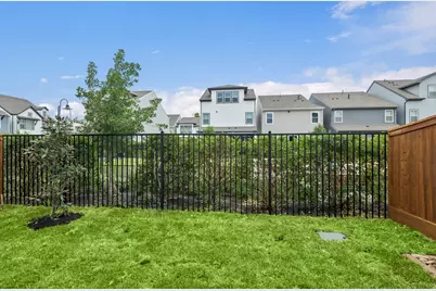 16038 Hayes Park Drive, Houston, TX 77079 - Photo 5