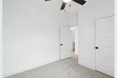 16038 Hayes Park Drive, Houston, TX 77079 - Photo 37