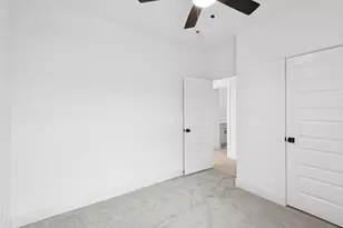 16038 Hayes Pk Dr, Houston, TX 77079 - Photo 37