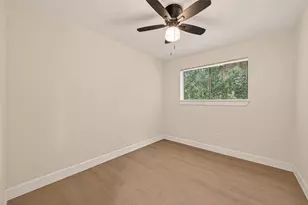 9527 Vanwood St, Houston, TX 77040 - Photo 21