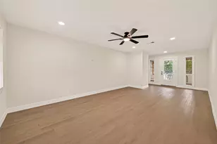 9527 Vanwood St, Houston, TX 77040 - Photo 5