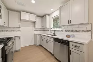 9527 Vanwood St, Houston, TX 77040 - Photo 9