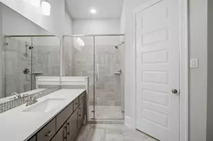 119 N Winter Sunrise Cir, Tomball, TX 77375 - Photo 33