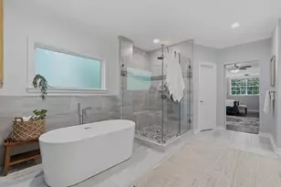 39 Creek Forest Ln, Conroe, TX 77384 - Photo 23