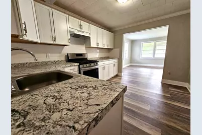 202 N Logan Street, Texas City, TX 77590 - Photo 7