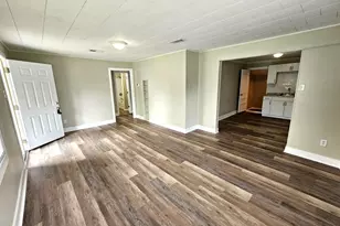 202 N Logan St, Texas City, TX 77590 - Photo 5