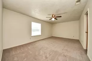3515 Kansas St, Fresno, TX 77545 - Photo 27