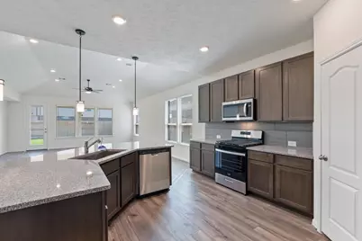 12934 Basswood Summit Dr, Houston, TX 77044 - Photo 7