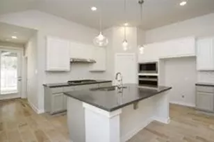707 Lacebark Elm Trl, Conroe, TX 77318 - Photo 5