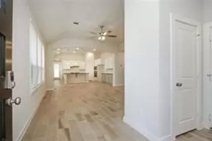 707 Lacebark Elm Trl, Conroe, TX 77318 - Photo 3
