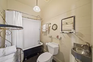 1107 Church St, Galveston, TX 77550 - Photo 15