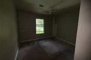 6026 Glenhurst Dr, Houston, TX 77033 - Photo 3