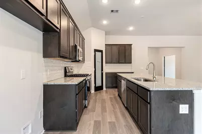 16 Cattle Drive, Bay City, TX 77414 - Photo 9